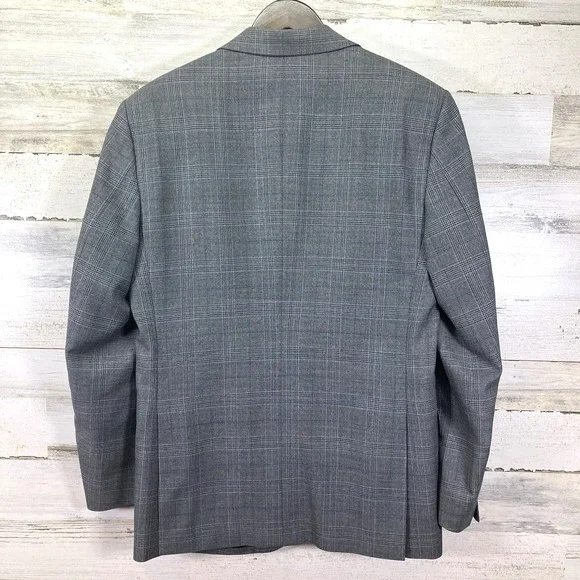 Jos A Bank Men Gray Travelers Tailored Fit 100% Wool SportCoat Blazer Jacket 38R